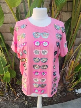 QUEEN OF SPARKLES Pink Sunglasses top Large